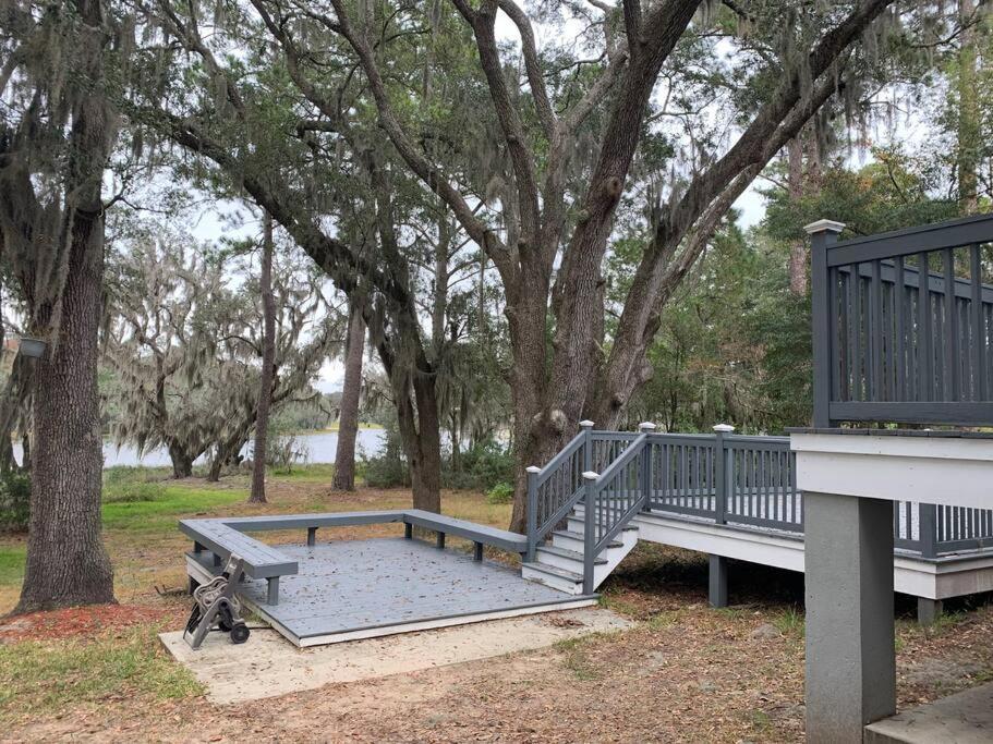 Entire Home! Waterfront And Trail-backing! *